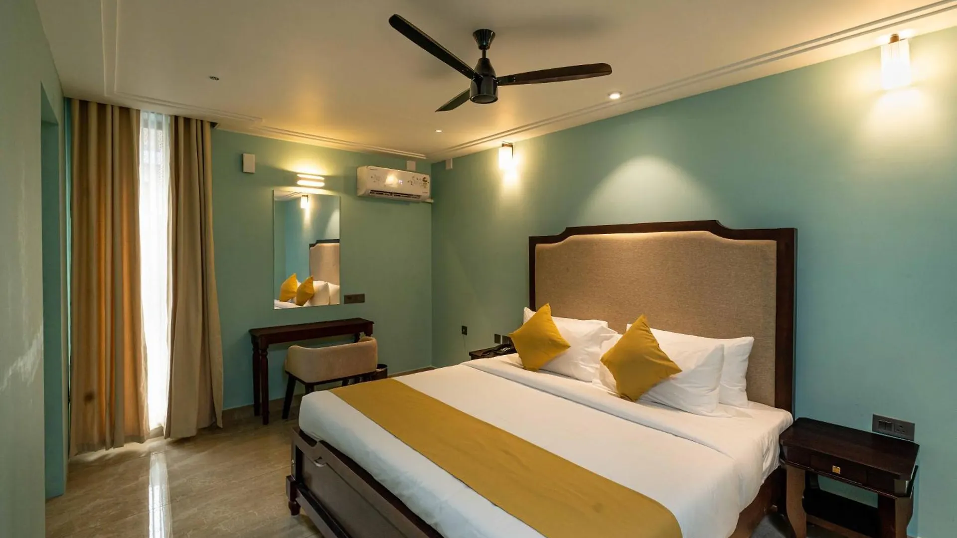 Court 11 By Dimora Hotel Kochi