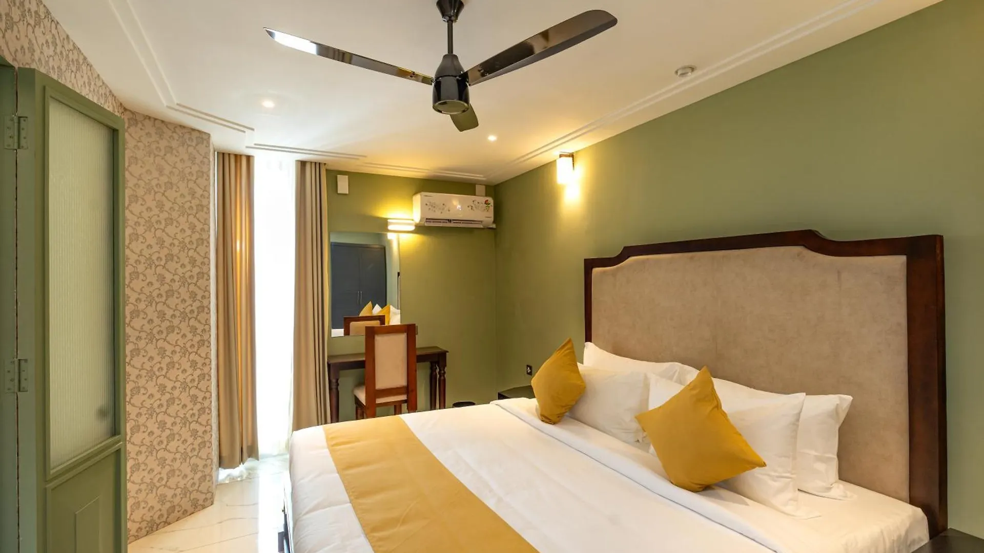 ***  Court 11 By Dimora Hotel Kochi India